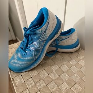 Asics Nimbus 23